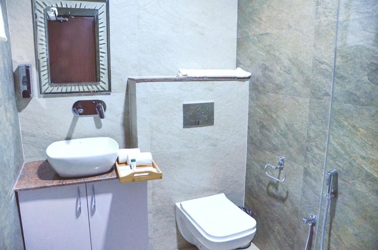 Fabhotel Roselle Inn Lucknow Ngoại thất bức ảnh